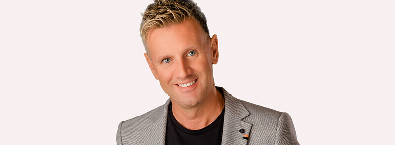 Mike Denver & Guests In Concert