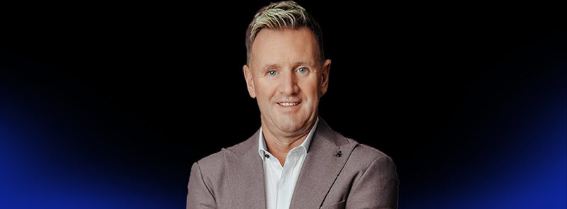 Mike Denver & Guests In Concert