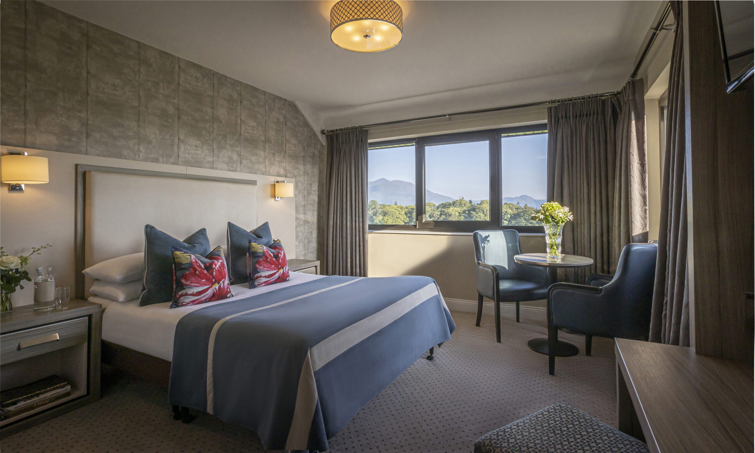 Guest room at Gleneagle Killarney